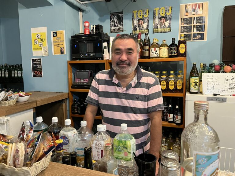 3E1C25AC-74E3-414D-9A9D-31F7FEA00BE1_1_102_o