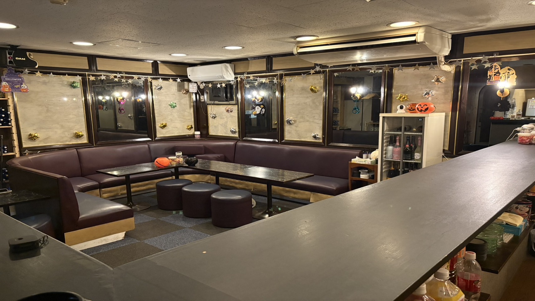 Chase 店内1