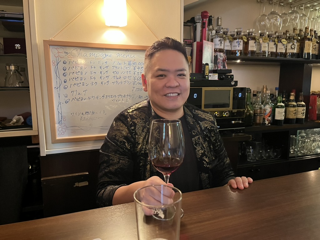 【一期イチGAY Vol.5】“銀座で、ゆったり過ごせるママのお店。”ゲイバーMuでしっぽり酒