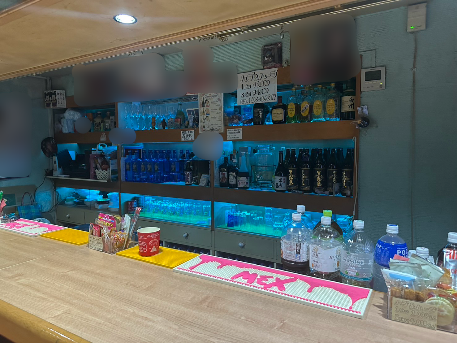 PUZZLEの店内2画像